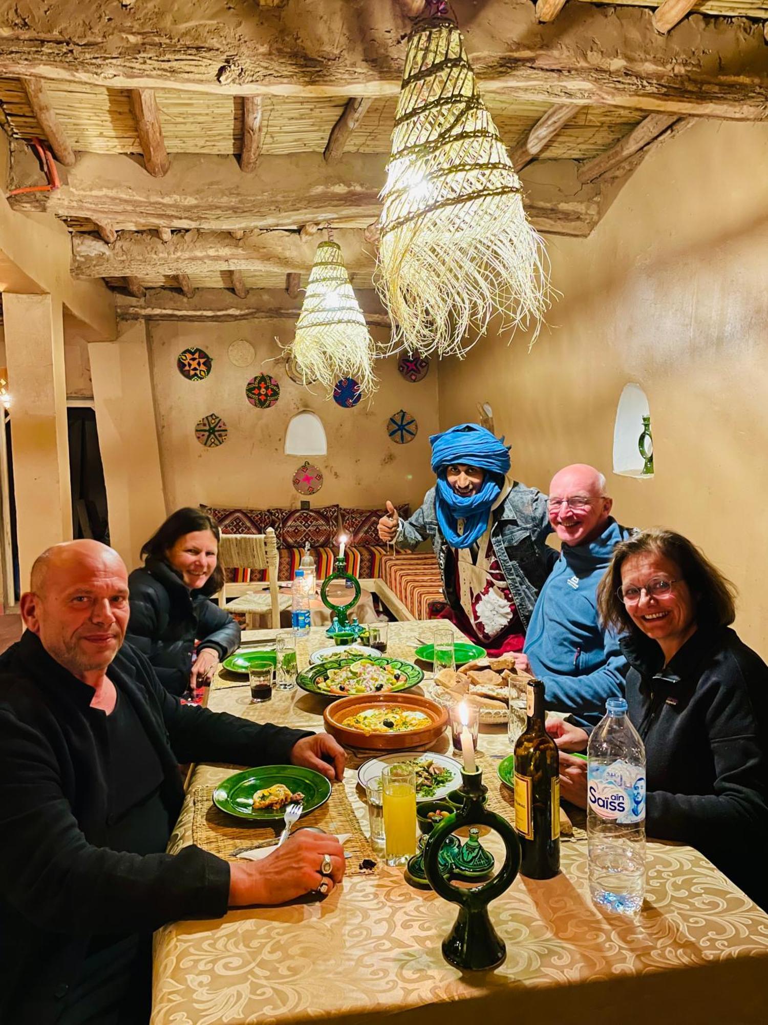 לינה וארוחת בוקר מחמיד Dar Nomads מראה חיצוני תמונה