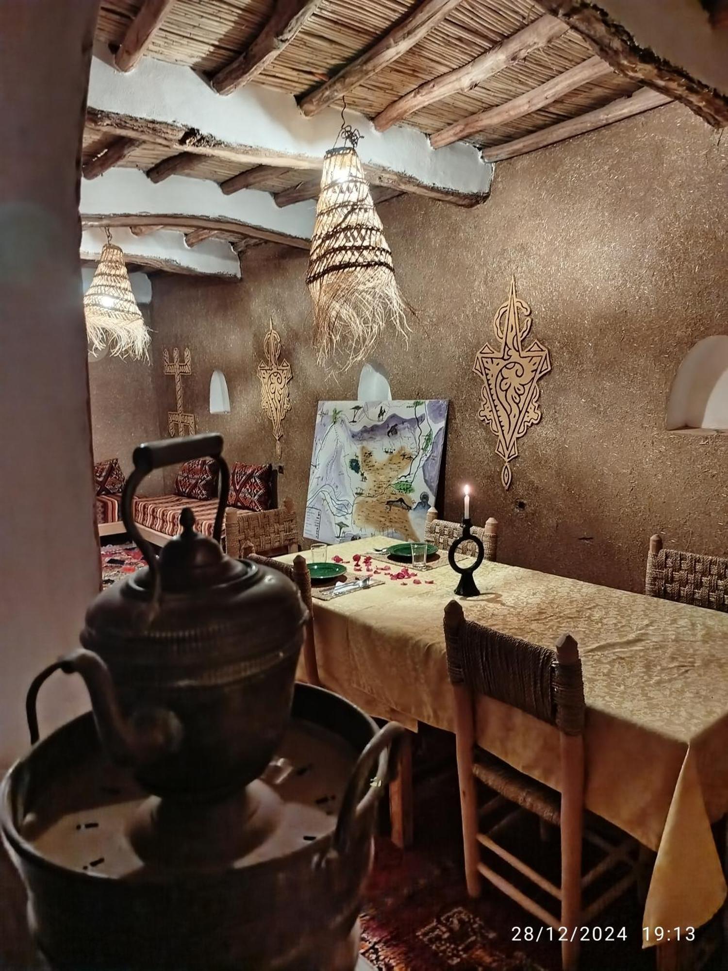 לינה וארוחת בוקר מחמיד Dar Nomads מראה חיצוני תמונה